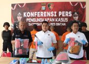Polres Bintan Konferensi Pers Kasus Tindak Pidana Pencurian Dengan Pemberatan dan Tindak Pidana Pencurian Motor