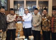 Silaturahmi Pengasuh Ponpes Assalaam, Bupati Gunungkidul Dukung Peresmian Masjid Megah dan Pengajian Akbar