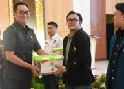 Wakil Ketua IV DPRD Lampung Naldi Rinara S Rizal Kawal Pembagian Baksos Polri Presisi