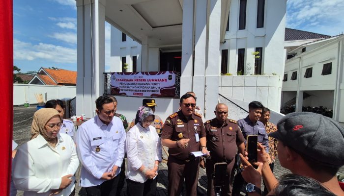 Kejari Lumajang Musnahkan Barang Bukti 108 Perkara, Mendominasi Kasus Narkotika