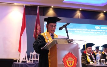Prof. Dr. Hasan Basri, S.Sos., M.Si Dikukuhkan Sebagai Guru Besar Universitas Tulang Bawang