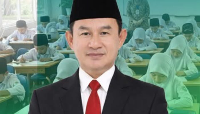 Kepala Kantor Kementrian Agama Kabupten Pesisr Barat Muhamad Khotob S. Ag.M.M Memberikan Apresiasi Terkait Renovasi dan Rehabilitasi Beberpa Madrasah Yang Ada di Pesisir Barat