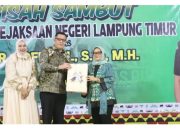 Pemerintah Kabupaten Lampung Timur Menggelar Acara Pisah Sambut Kepala Kejaksaan Negeri (Kajari) Lampung Timur Dari Dr. Pofrizal, S.H., M.H. Kepada Saptono, S.H. Yang Berlangsung Di Aula Rumah Dinas Bupati Lampung Timur
