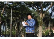 Wakil Bupati Lampung Timur, Azwar Hadi, Memimpin Upacara Peringatan Hari Otonomi Daerah (Otda) ke-30 Tahun 2026