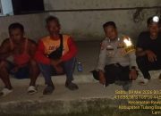 Tengah Malam, Bhabinkamtibmas dan Warga Jaga Kampung Cegah Kriminalitas