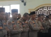 Shalat Gaib Dan Doa Bersama: Polres Tulang Bawang Kenang Pengabdian Alm Bripka Arya Supena, S.H. Dalam Ketulusan Dan Doa