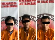 Rumah Warga di Menggala Selatan Ternyata Markas Narkotika: 3 Pria Diamankan, Polisi Temukan Barang Bukti Ini