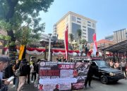 AKSI DEMONSTRASI JILID III DI DEPAN MABES POLRI DAN KEMENTERIAN PERTAHANAN RI