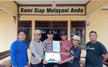 Sinergi jaga Kamtibmas, Warga Karta Jaya Serahkan Senpi Rakitan kepada Polsek Negara Batin