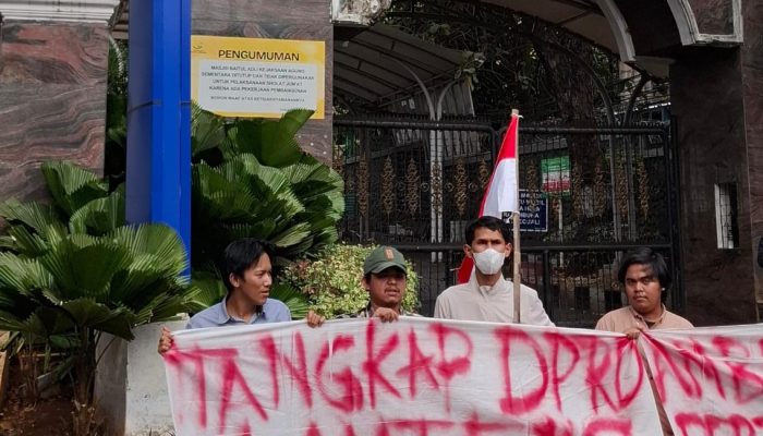 KASUS ARDITO JANGAN BERHENTI !!! LEMBAGA FORMASI DESAK KEJAGUNG PERIKSA 50 ANGGOTA DPRD LAMPUNG TENGAH TERIMA SUAP.