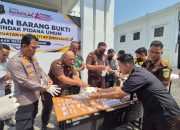 Kejari Lumajang Musnahkan Barang Bukti 54 Perkara, 69 Ribu Pil dan 36,52 Gram Sabu