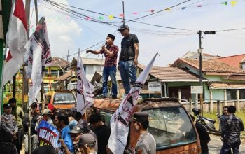ALAMBAKA Geruduk Disdik Bandar Lampung, Desak Audit Dana BOS dan Revitalisasi Sekolah